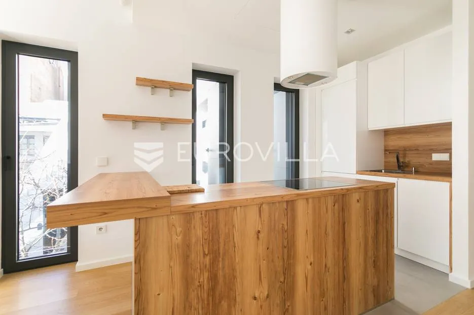 zagreb, ban centar luksuzan dvosoban stan 73 m² s garažom - slika 7