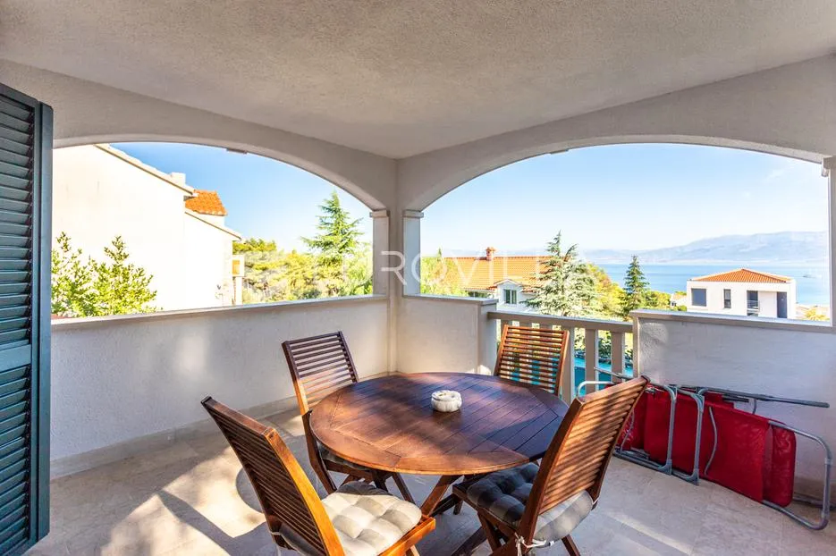 brač, supetar, kuća ukupne površine 372 m² na zemljištu površine 411 m² - slika 25