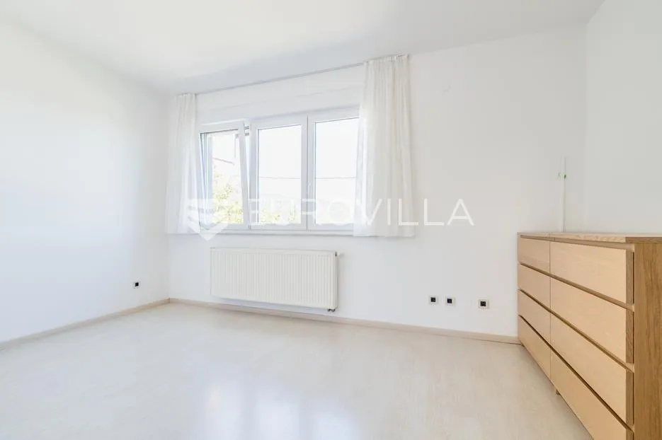 zagreb, gornje prekrižje, šestinski vrh, prekrasna kuća sa panoramskim pogledom, 240 m² - slika 6