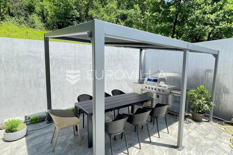 mošćenićka draga, prekrasna novo izgrađena villa s bazenom - slika 27
