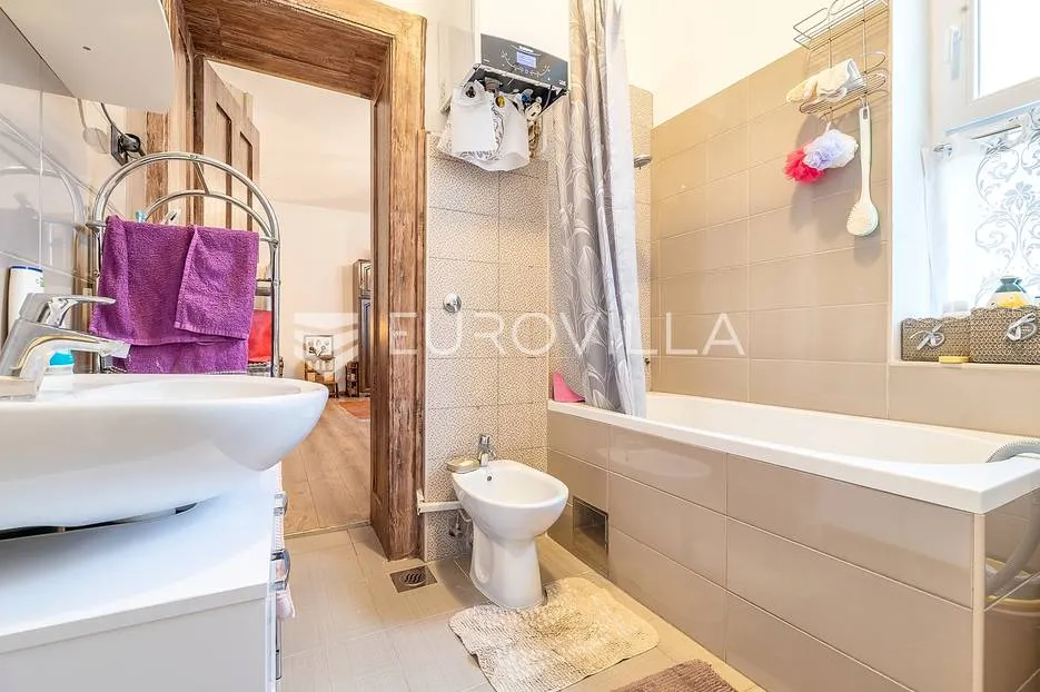zagreb, centar, marulićev trg, prekrasan građanski stan 165 m² - slika 10