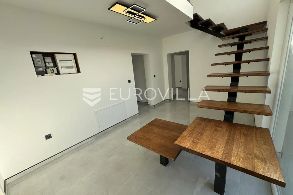 slavonski brod, naselje matije ivanića, kuća 190 m² - slika 12