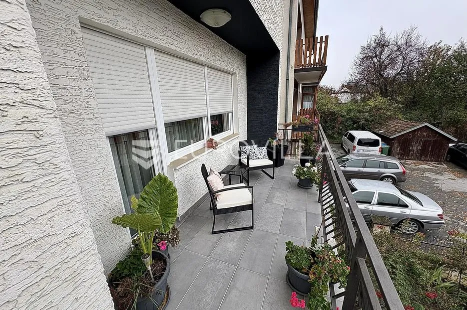 bjelovar, centar, obiteljska kuća površine 385 m² - slika 6