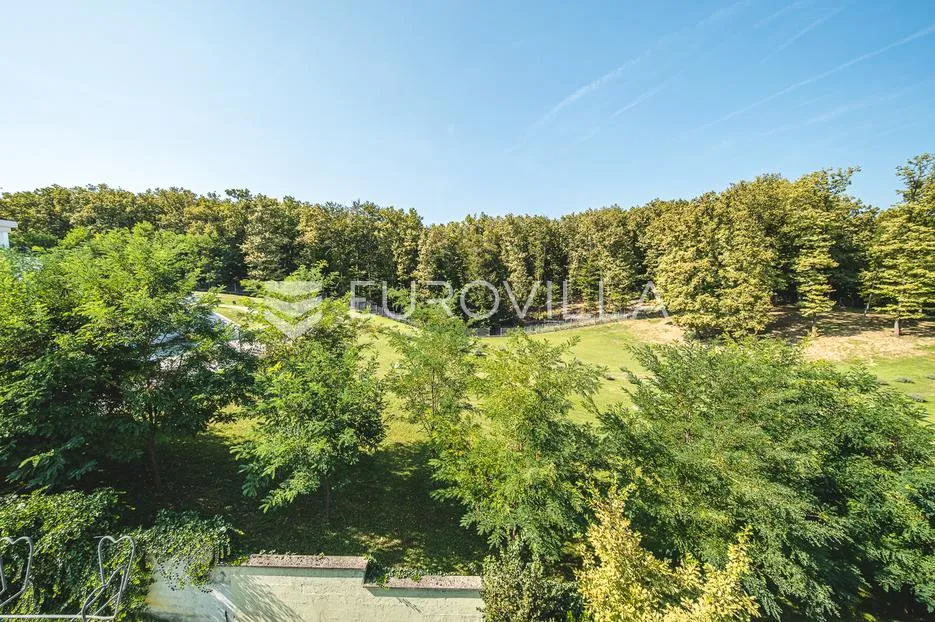 zagreb, gornji bukovac, prekrasan četverosoban stan s garažom, parking, 144 m² - slika 18