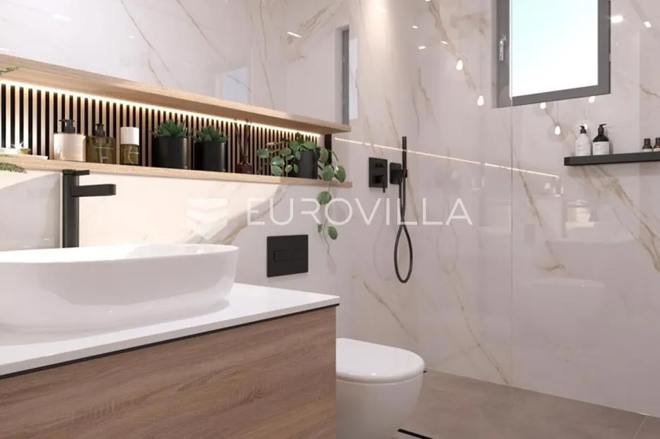 split, prekrasan penthouse s pogledom na more i grad - slika 55