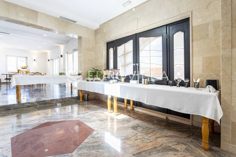 trogir, prekrasan hotel 2.408,84 m² sa pogledom na more - slika 38