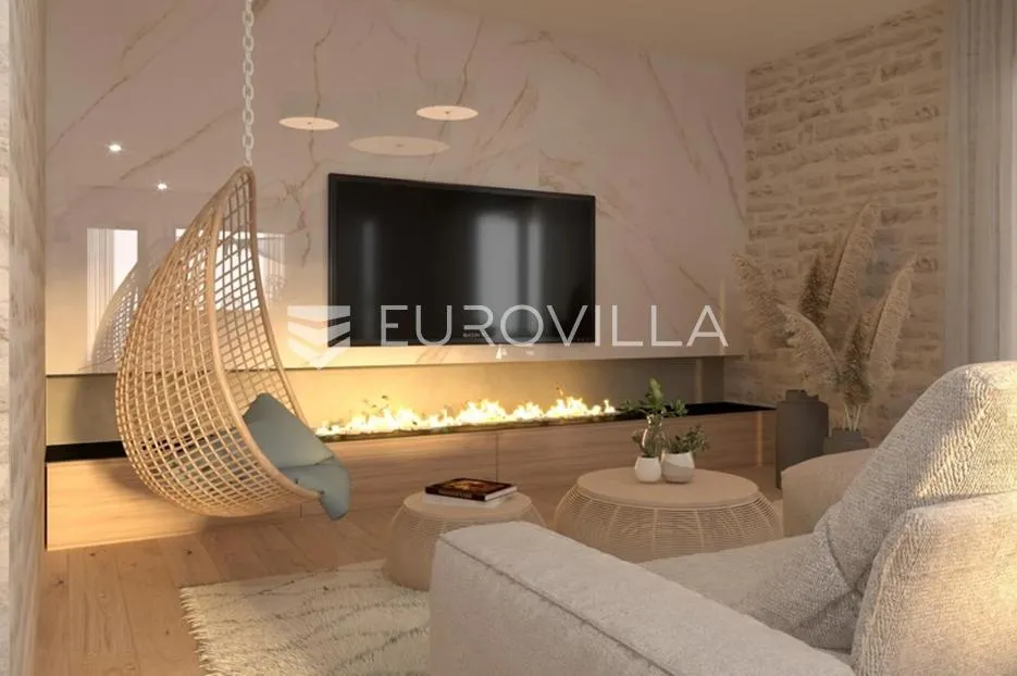 split, prekrasan penthouse s pogledom na more i grad - slika 47
