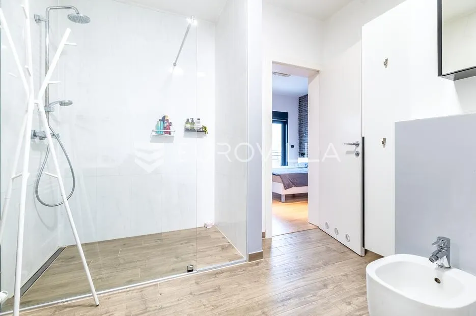 zagreb, remete, predivan penthouse površine 127 m² - slika 8