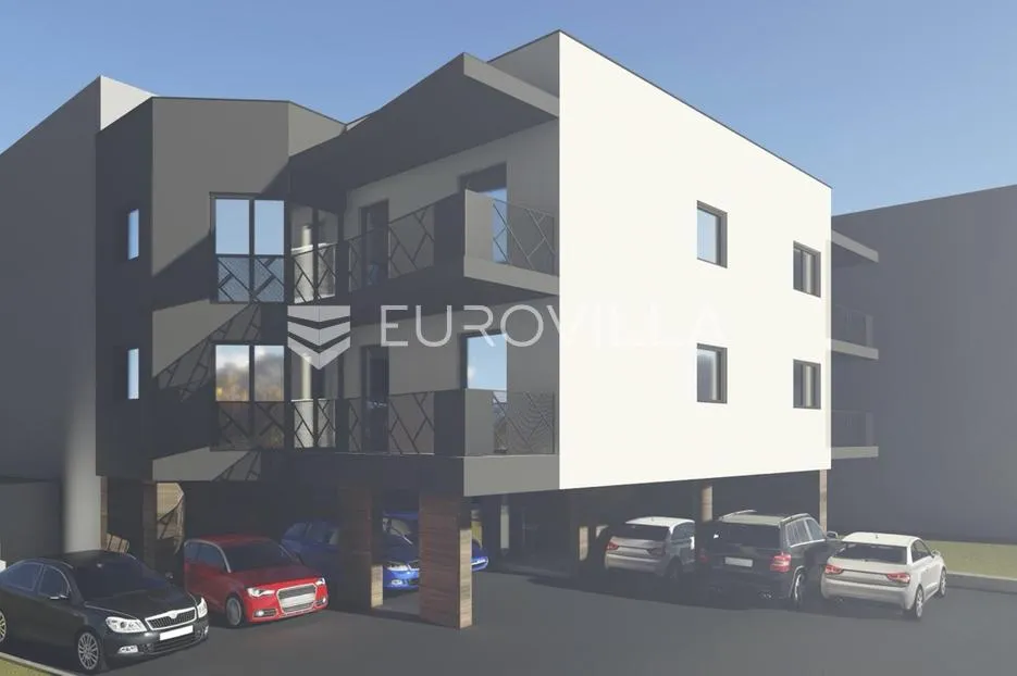 Pula, ekskluzivna prodaja, trosoban stan u samom centru Pule NKP 55 m2 - Centar