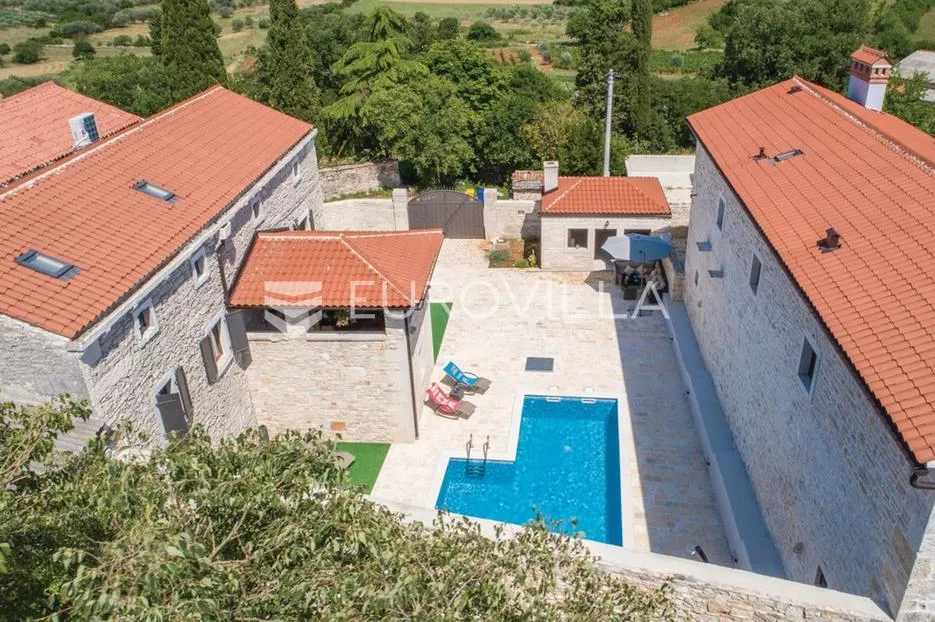 istra, korenići, predivna kamena kuća s bazenom za dugoročni najam - slika 47