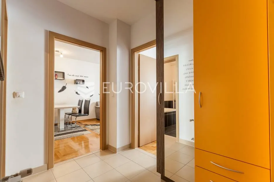zagreb, folnegovićeva, dvosoban stan s garažom 64 m² - slika 9