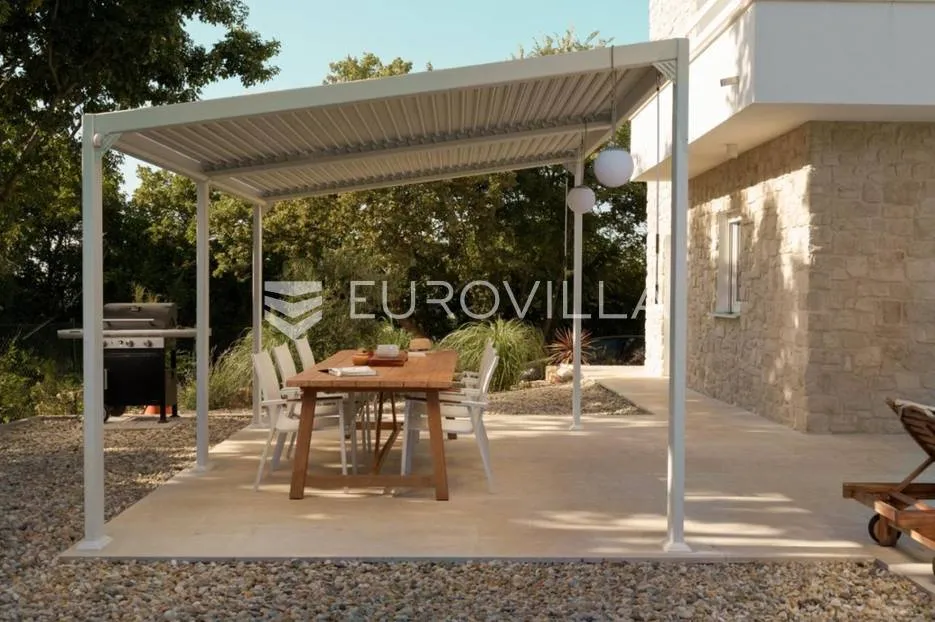 istra, žminj, prekrasna vila od 160 m2, na velikoj okućnici od 1100 m2 - slika 24