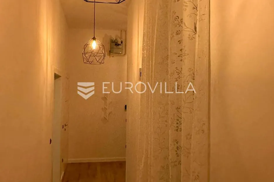 zagreb, palmotićeva, moderan četverosoban stan 88 m² - slika 6