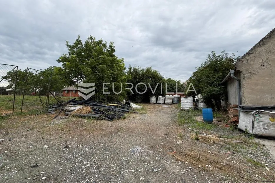 viškovci, proizvodno, skladišna hala s poslovnim i uredskim prostorima - slika 25