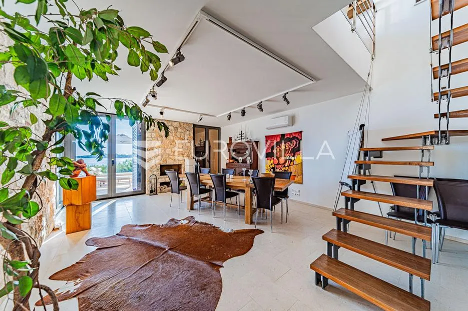 otok korčula, vela luka, villa prvi red uz more - slika 20