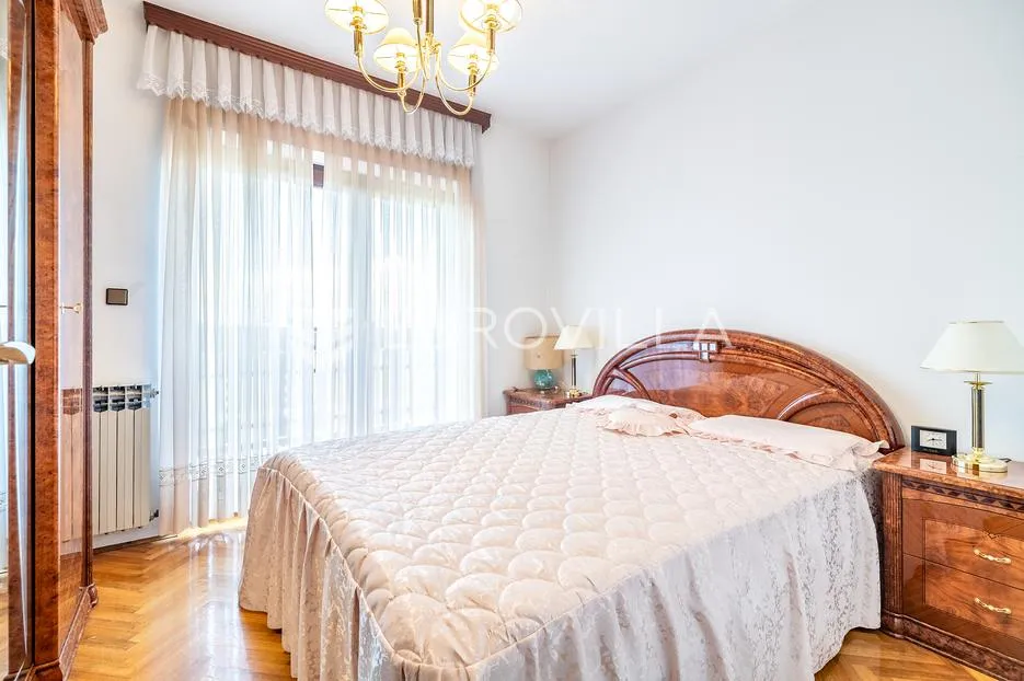 zagreb, lučko, odlična kuća 400 m² na zemljištu od 1740 m² - slika 13