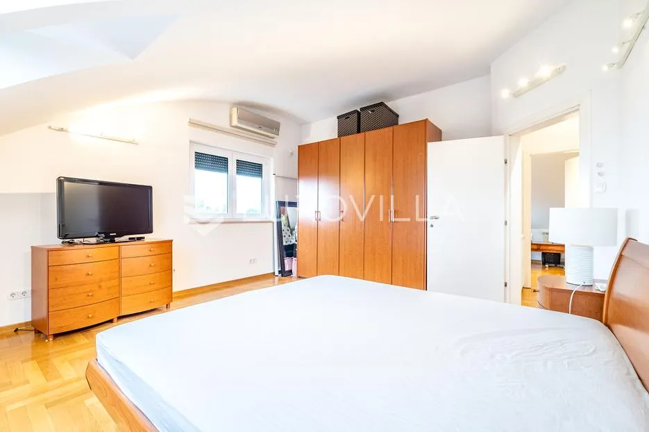 zagreb, srebrnjak, penthouse 199 m² privatnosti, wellness zona i vrt - slika 9
