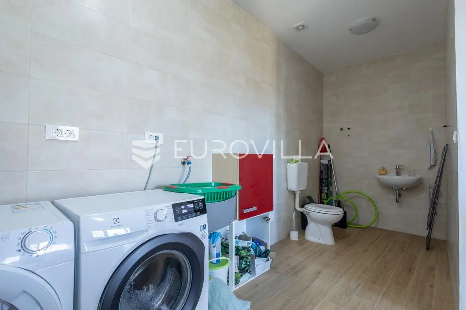 izvrsna investicija u seoski turizam: prodaja 4 moderno uređena apartmana u kopačevu - slika 32