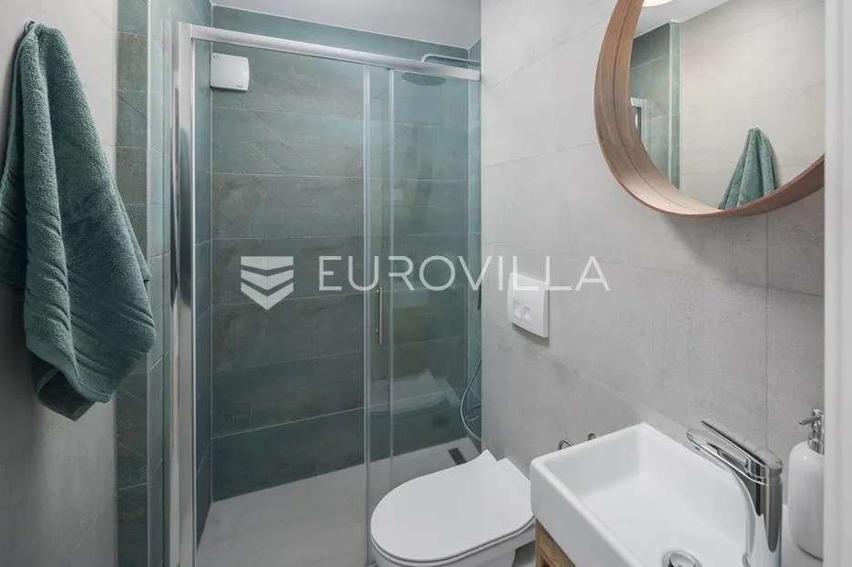 istra, novigrad, moderna kuća s bazenom za najam, pet friendly - slika 25