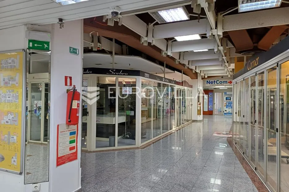 rijeka, trgovina u centru grada 56.80 m² - slika 5