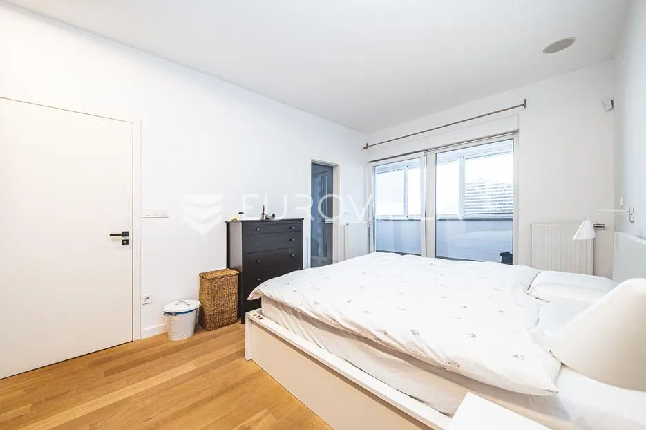 zagreb, maksimir, luksuzan četverosoban penthouse u novogradnji 130 m², parking - slika 17