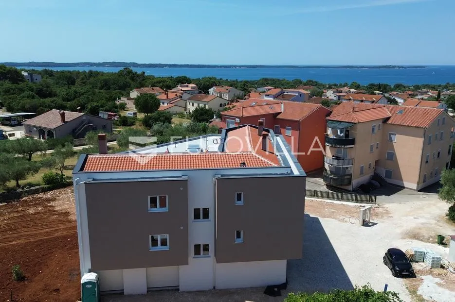 istra, peroj, atraktivan trosoban stan u novogradnji s garažom - slika 14