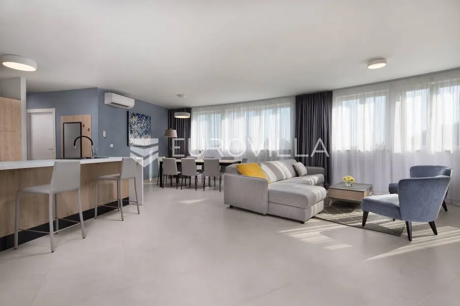 istra, umag, apartman s dvije terase b6 - slika 9