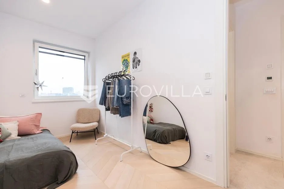 zagreb, vmd heinzelova, luksuzan četverosoban stan 120 m² - slika 17