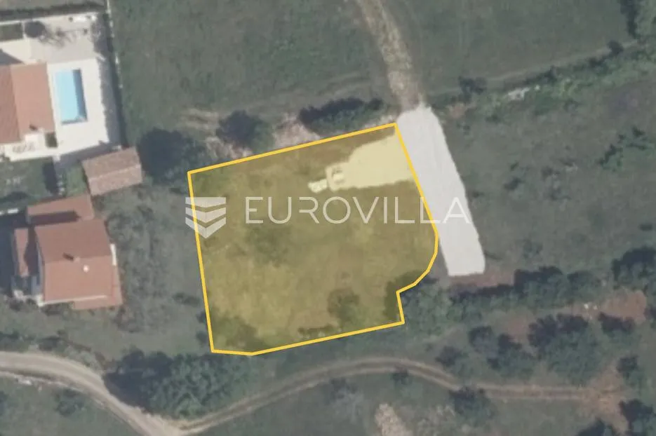 istra, kaštelir, građevinsko zemljište s pogledom na more nkp 932 m2 - slika 2