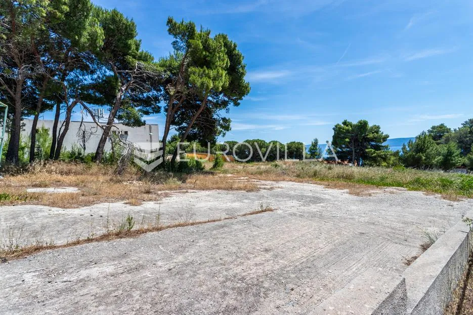 brač, bol, građevinsko zemljište s dozvolom, 733 m² - slika 2