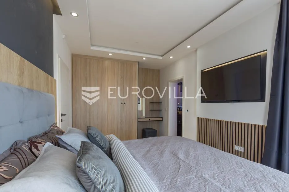 istra, medulin, moderna elegantna vila 200 m² blizu mora i plaža - slika 21