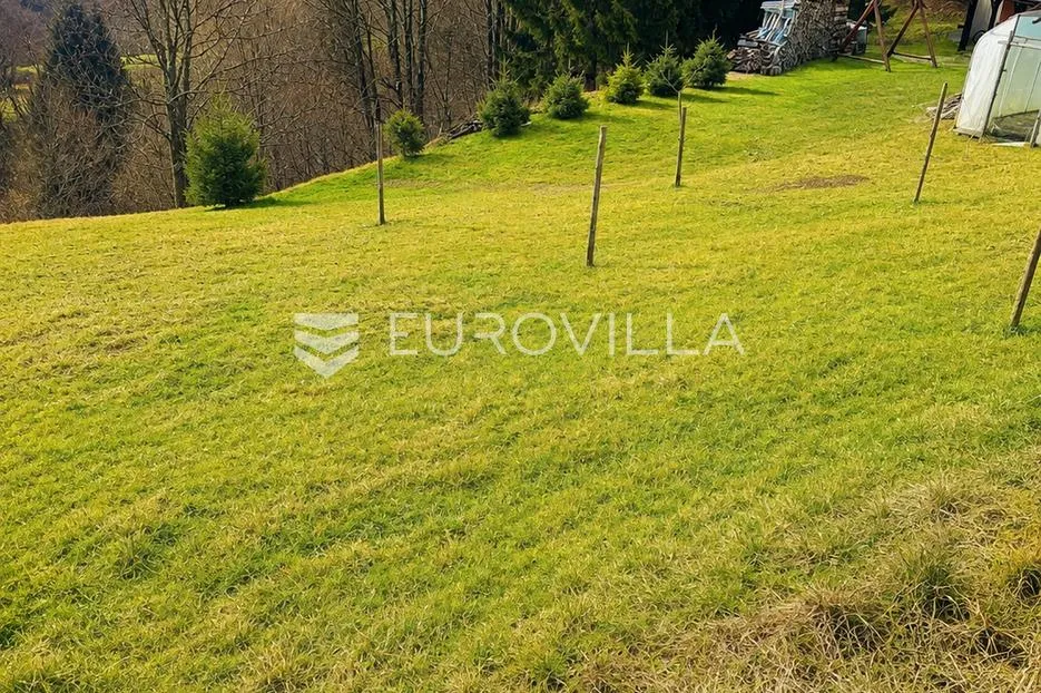 ravna gora, stari laz, građevinsko zemljište 518 m² - slika 1