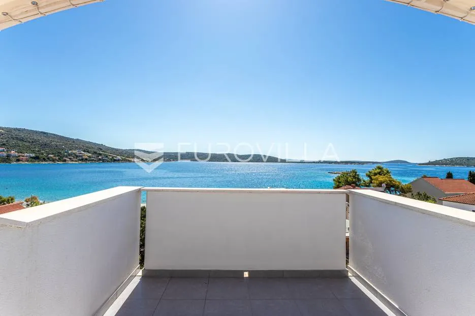 sevid, apartmanska kuća 50 metara od mora - slika 21