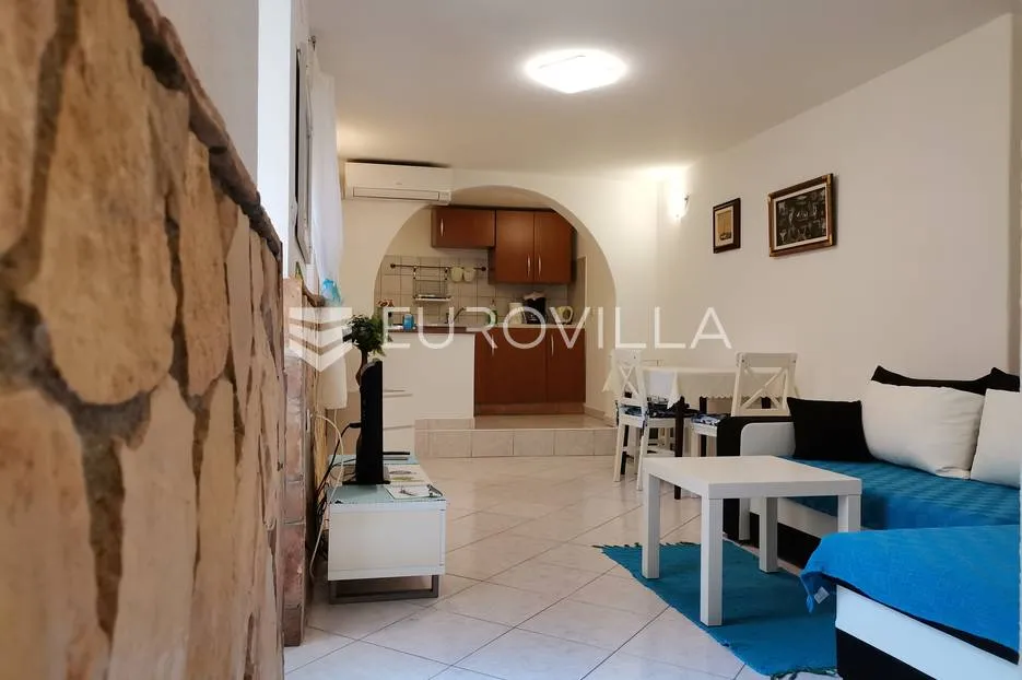 istra, rovinj, kuća s dva apartmana i vrtom 232 m2 u centru rovinja - slika 7