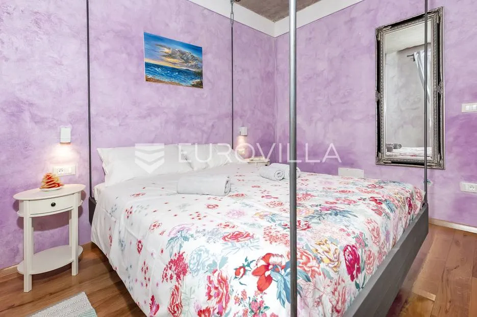 rovinj, šira okolica rovinja posebna samostojeća kuca 200 m² - slika 21