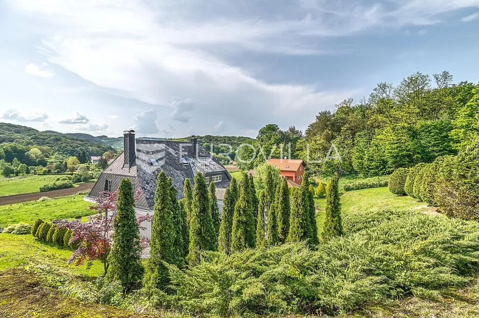 donja pušća, jedinstvena obiteljska villa, parcela 5000 m² - slika 32
