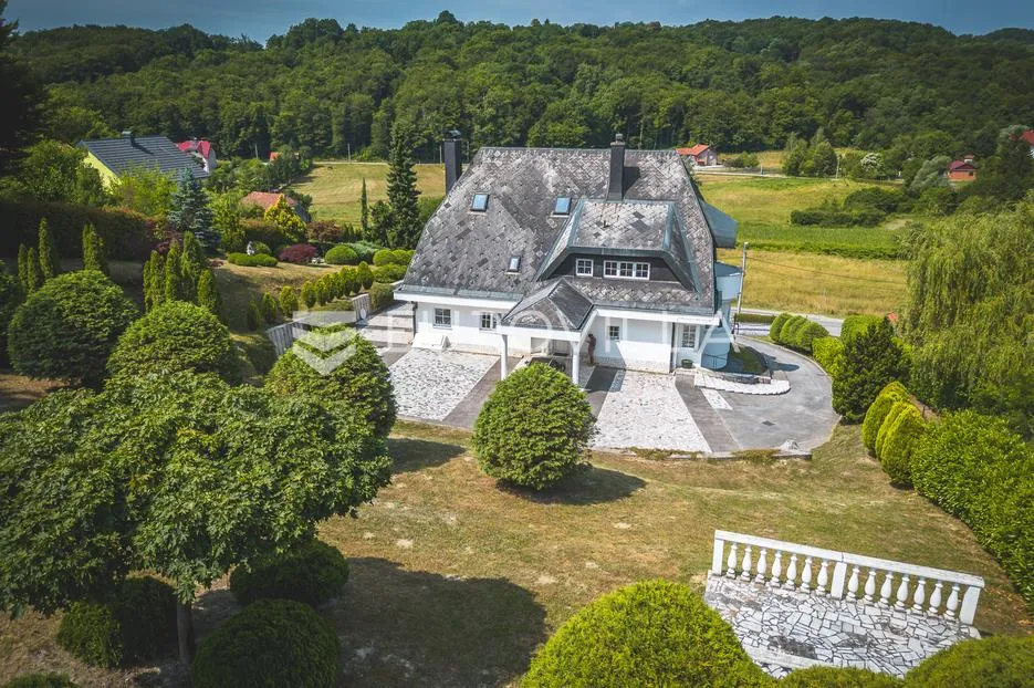 donja pušća, jedinstvena obiteljska villa, parcela 5000 m² - slika 37