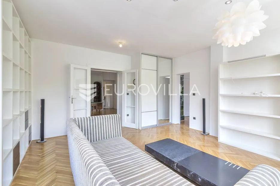šalata prekrasna renovirana obiteljska vila 400 m² - slika 9
