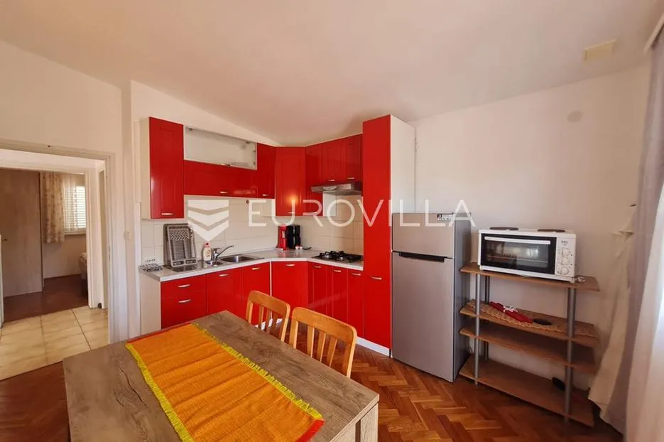 vir, samostojeća kuća, 130 m od plaže s dva odvojena apartmana - slika 34
