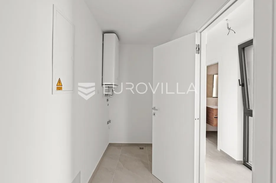 istra, novigrad, stan s 2 spavaće sobe na 1. katu 98 m² parkirno mjesto - slika 16