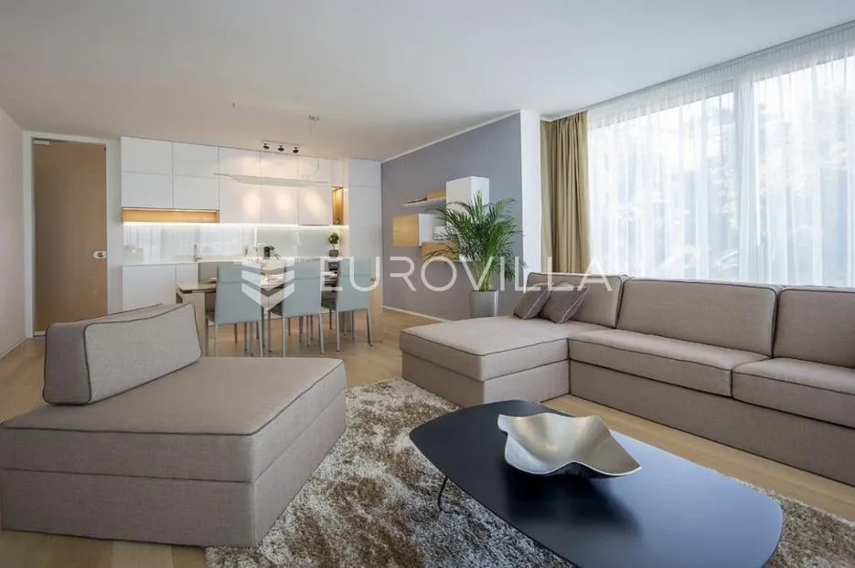 opatija, punta kolova, luksuzan stan s bazenom 84 m² - slika 5
