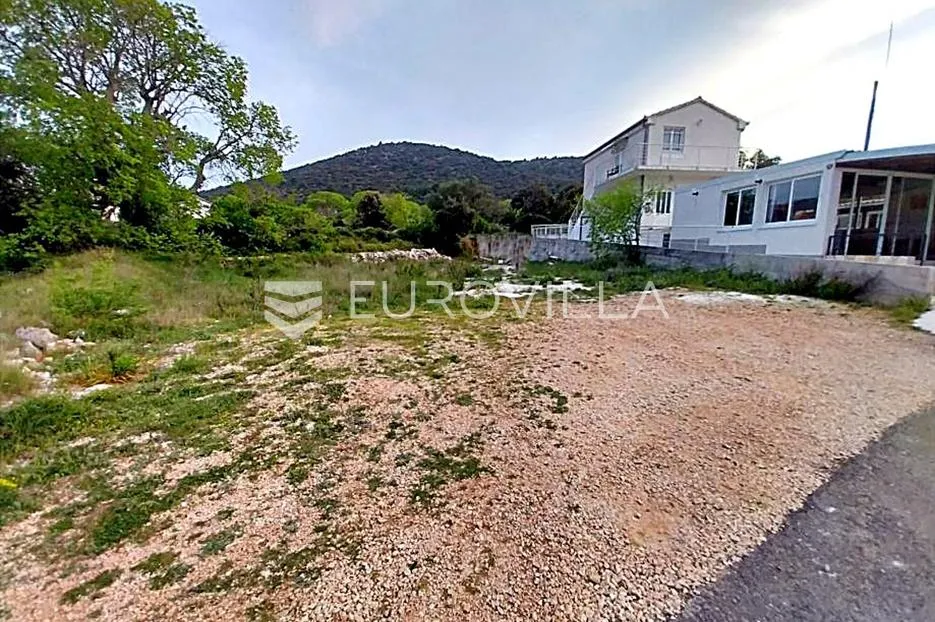 marina, vinišće, građevinsko zemljište površine 483 m² - slika 2