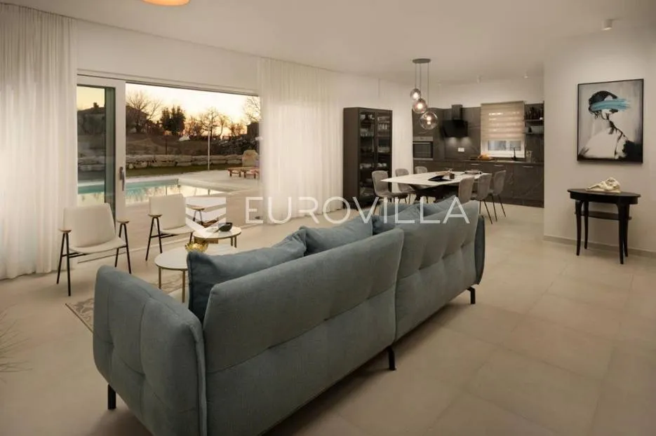 istra, žminj, prekrasna vila od 160 m2, na velikoj okućnici od 1100 m2 - slika 5