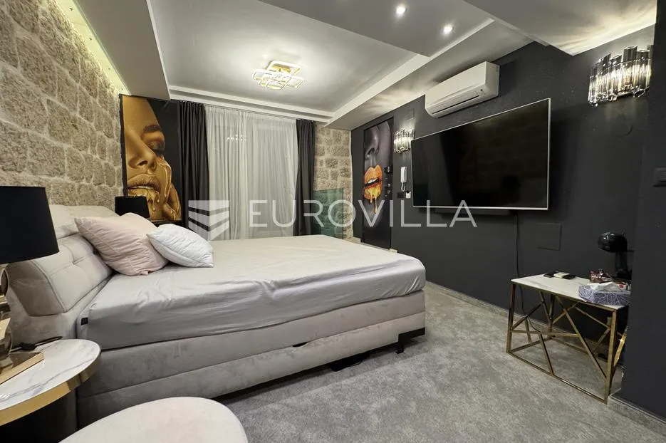 otok pag, pag, moderan apartman u staroj jezgri, 150m od mora - slika 8
