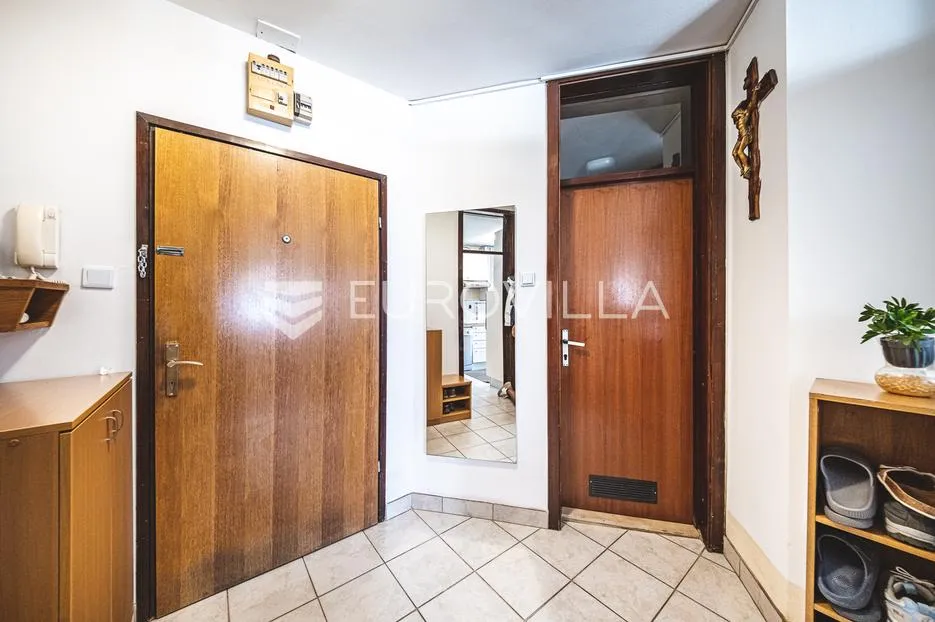 zagreb, rudeš, komforan dvosoban stan 55,64 m² - slika 10