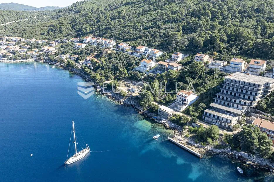 korčula, brna, građevinsko zemljište u prvom redu do mora - slika 8