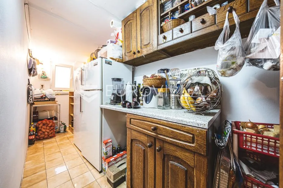 zagreb, fraterščica, četverosobni stan nkp 136 m2 - slika 10