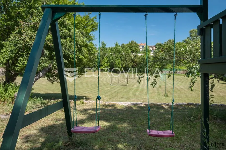 tinjan, prekrasna kamena vila u srcu istre - slika 29