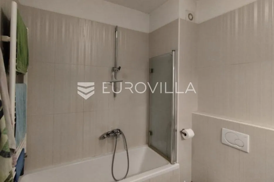 zagreb, maksimir, trosoban stan 87 m² s terasom i parkirnim mjestom - slika 7