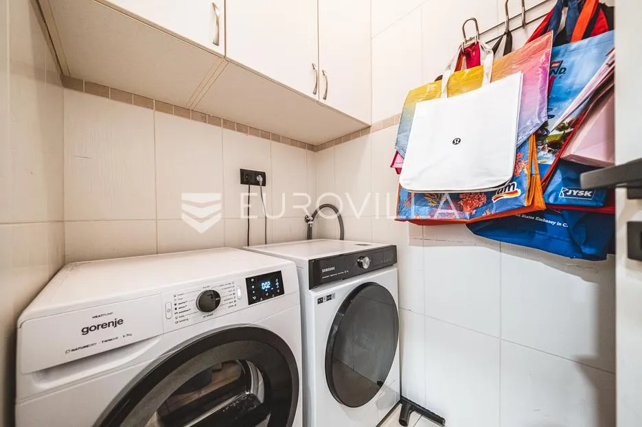 zagreb, maksimir, luksuzan četverosoban penthouse u novogradnji 130 m², parking - slika 14